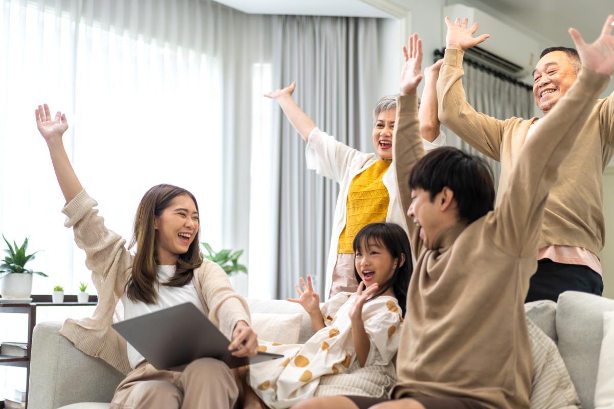 Dành thời gian cho gia đình và những người thân yêu