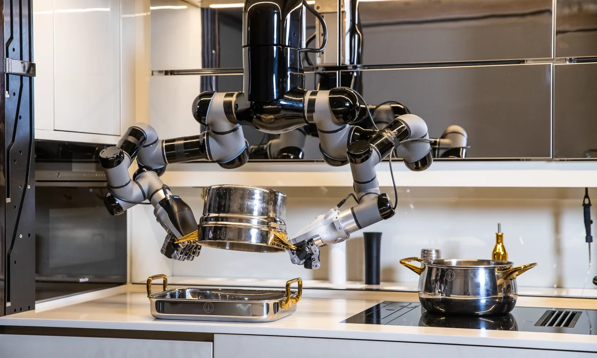 Robotic Kitchen – Robot đầu bếp thông minh