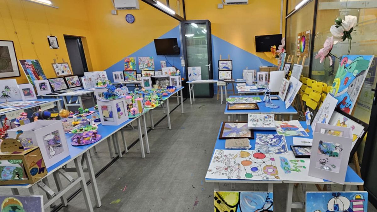 Top 5+ workshop vẽ tranh Hà Nội "healing" cuối tuần