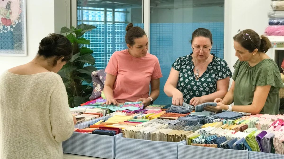 Hexi Fabrics là workshop may nổi bật dành cho những ai yêu thích vải vóc, may vá và thiết kế thủ công