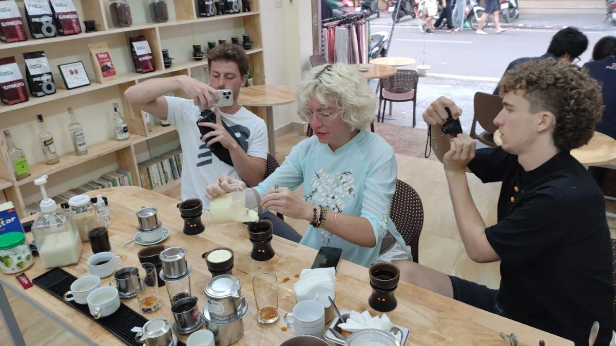 Coffee Workshop Vietnam - Teacher Dang mang đến cơ hội khám phá sâu hơn về văn hóa cà phê Việt Nam