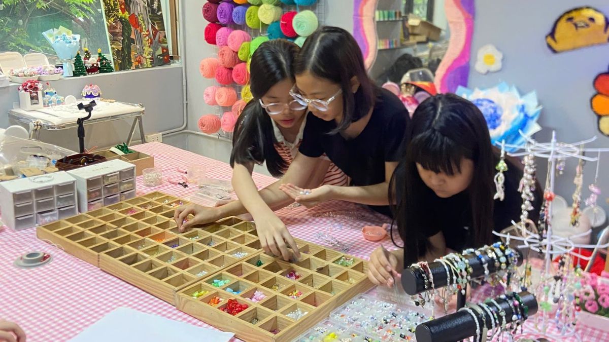 The Bear Factory là một trong những workshop handmade nổi bật tại Hà Đông