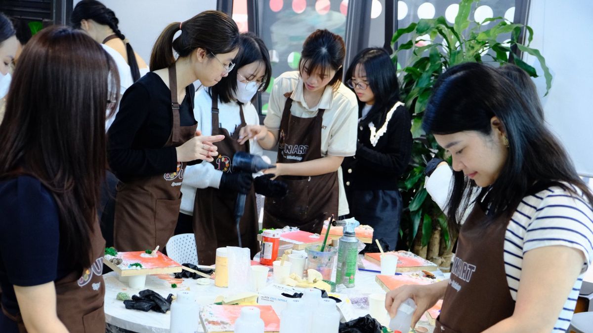 Dun Art Workshop là địa điểm workshop nghệ thuật được nhiều bạn trẻ yêu thích tại Hà Đông