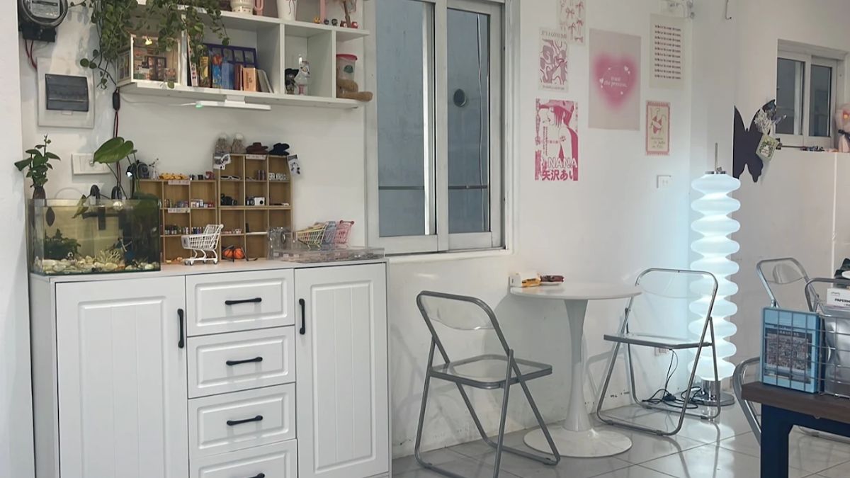 Ngồi Đây Mơ Workshop là tọa độ DIY được lòng hội mê handmade nhờ không gian nhỏ xinh, ấm cúng cùng vibe nghệ thuật nhẹ nhàng