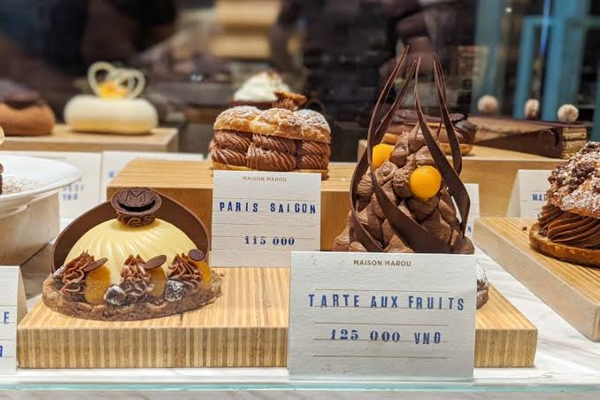 Maison Marou Hanoi là điểm đến được nhiều bạn trẻ yêu thích nhờ không gian sang trọng, tối giản và cực kỳ chỉn chu trong từng chi tiết