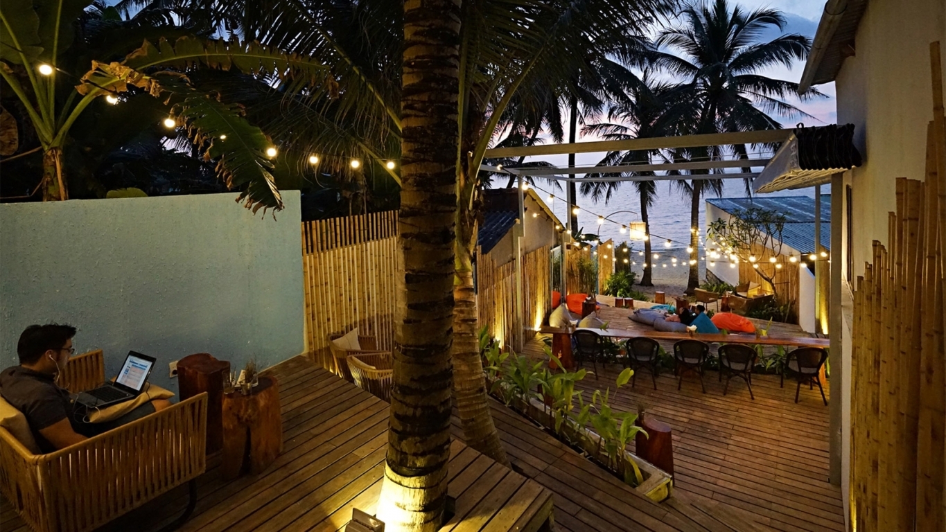 Aroi Dessert Cafe lại ghi điểm nhờ cảm giác nhẹ nhàng và cực kỳ "healing". 