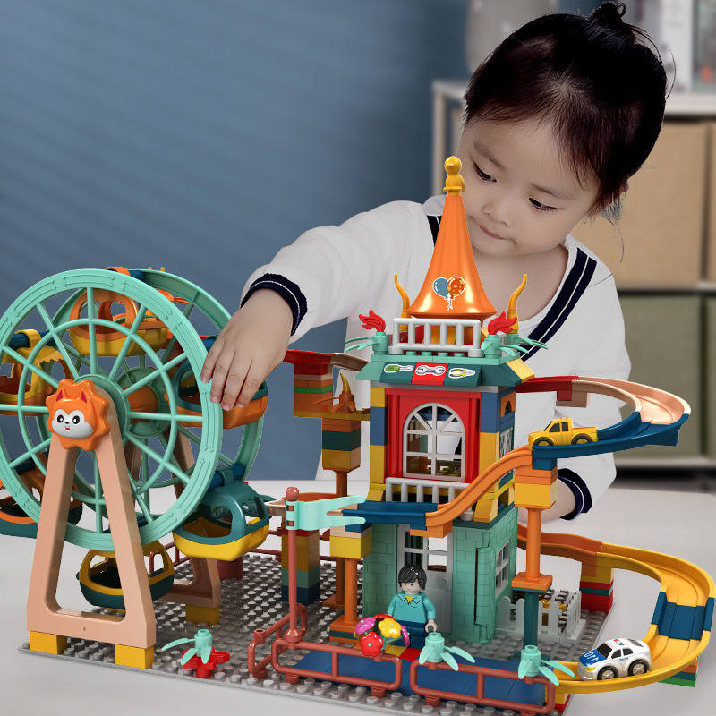Đồ chơi lắp ráp và xây dựng
