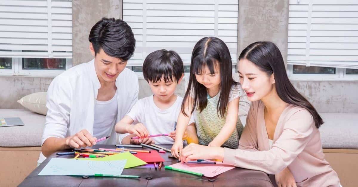 9.Việc học từ vựng theo từng chủ đề giúp trẻ dễ dàng liên kết các từ có cùng ngữ cảnh, từ đó ghi nhớ nhanh và sử dụng hiệu quả hơn.