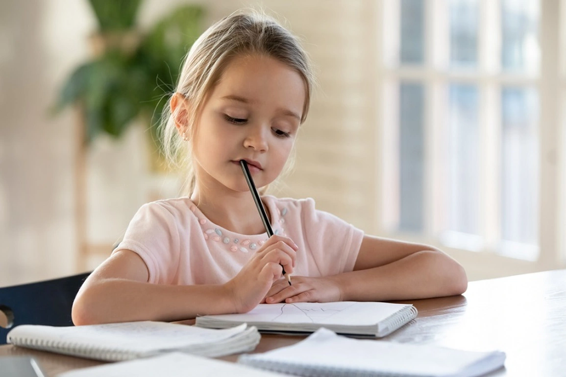 Khuyến khích trẻ chủ động giải quyết vấn đề